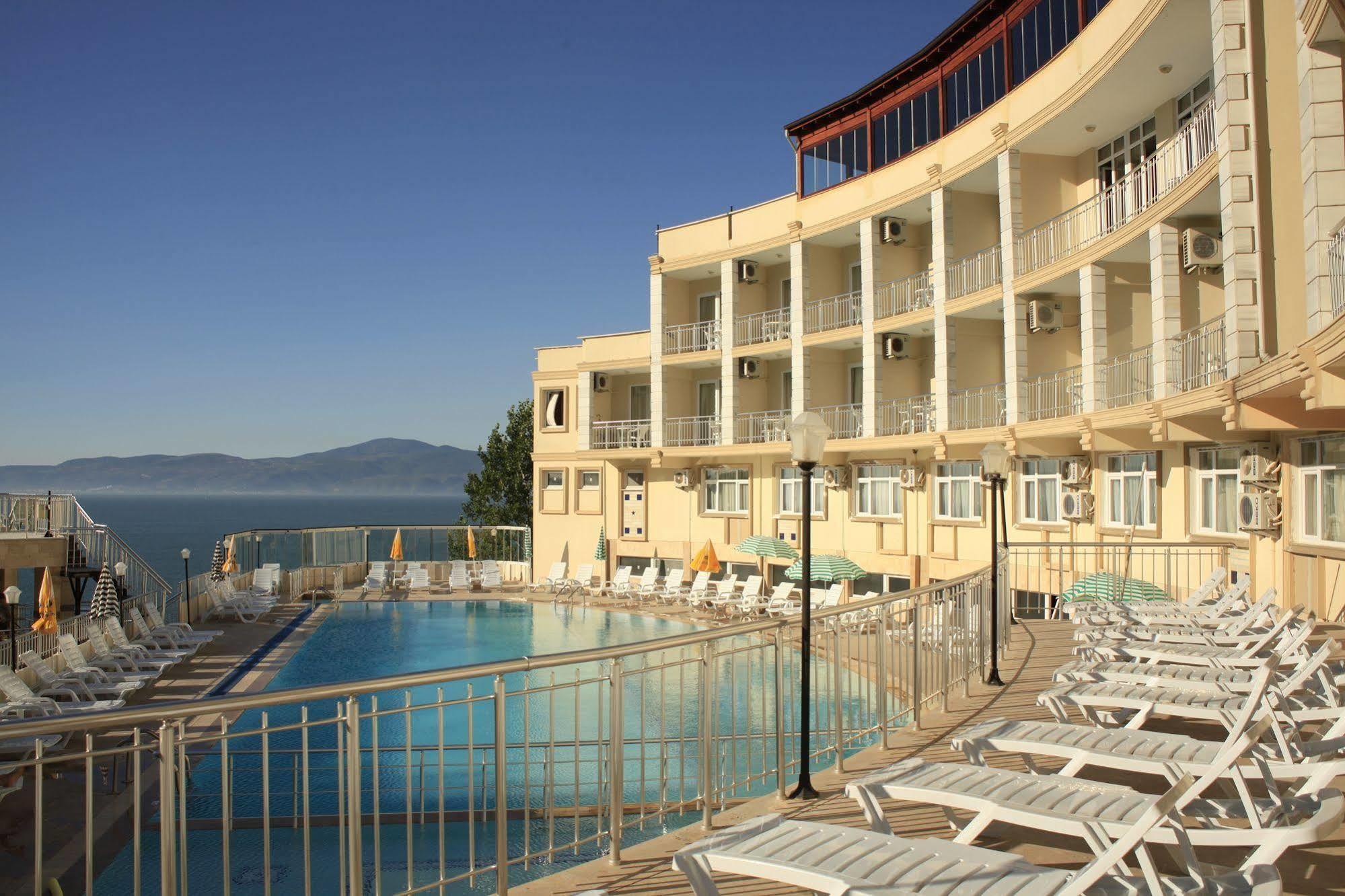 Dogalya Hotel ムダンヤ エクステリア 写真